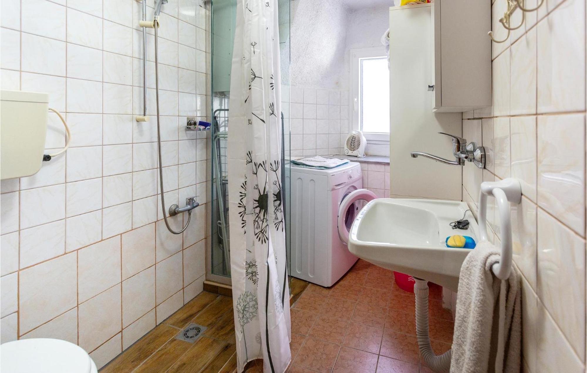 Nice Apartment In Kastav With Wifi Exterior foto